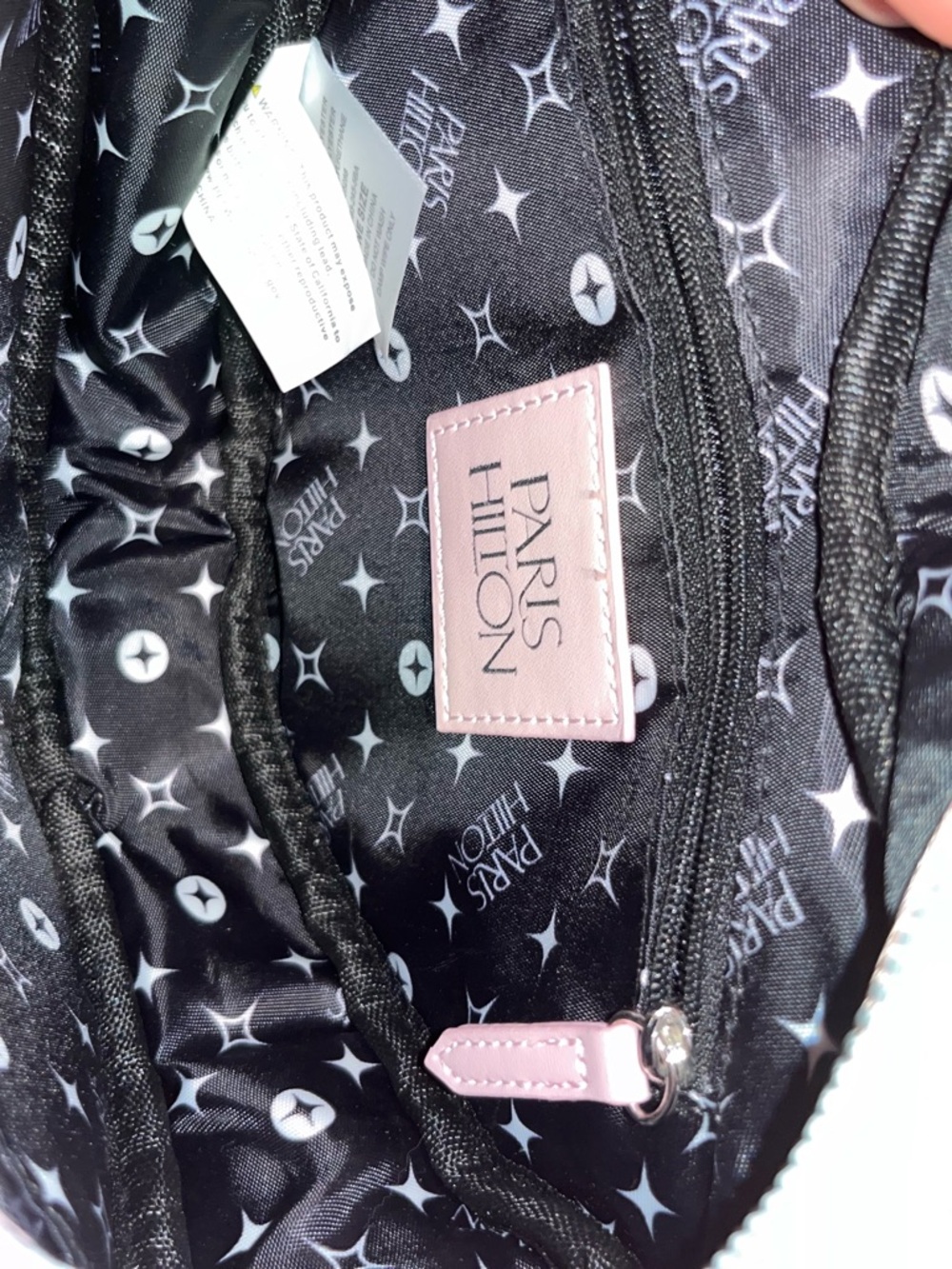 Paris Hilton Light Pink Heart-Shaped Bag - Picture 4 of 14